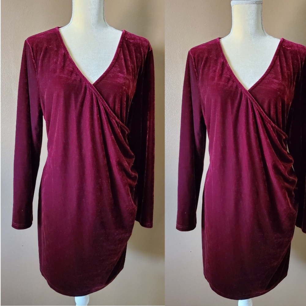 🔽➕Kiss Milk 💜 Faux Wrap Velvet Dress